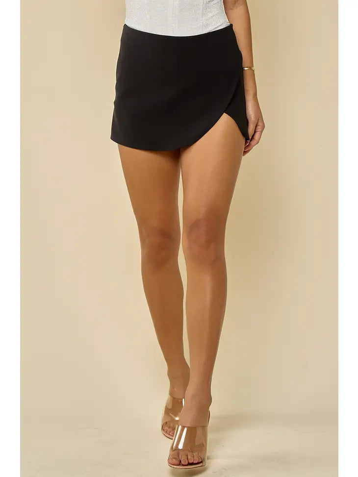 Fay Petal Skort in Black